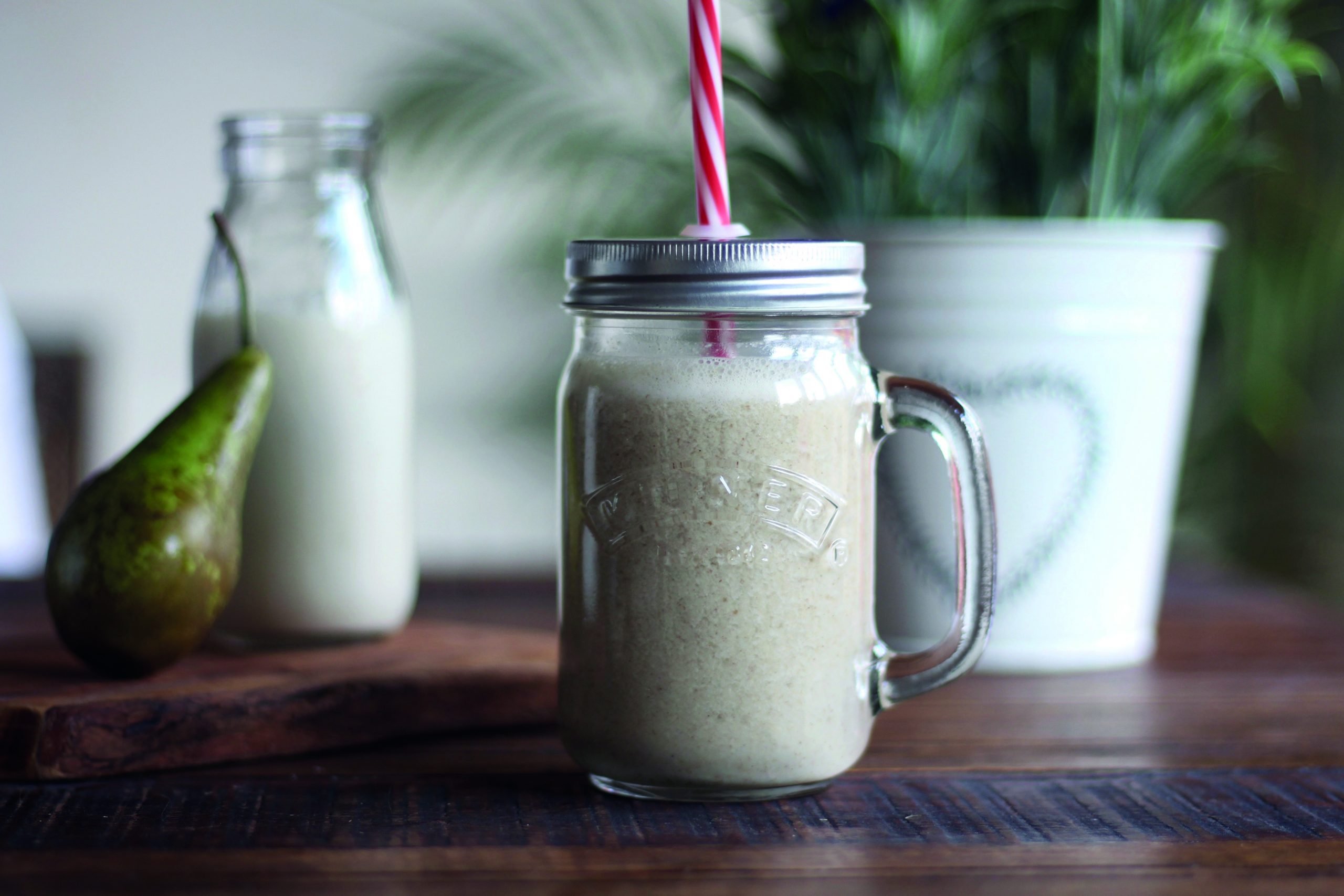 Oatbran and Pear Energy Smoothie – Mornflake - Mighty Oats